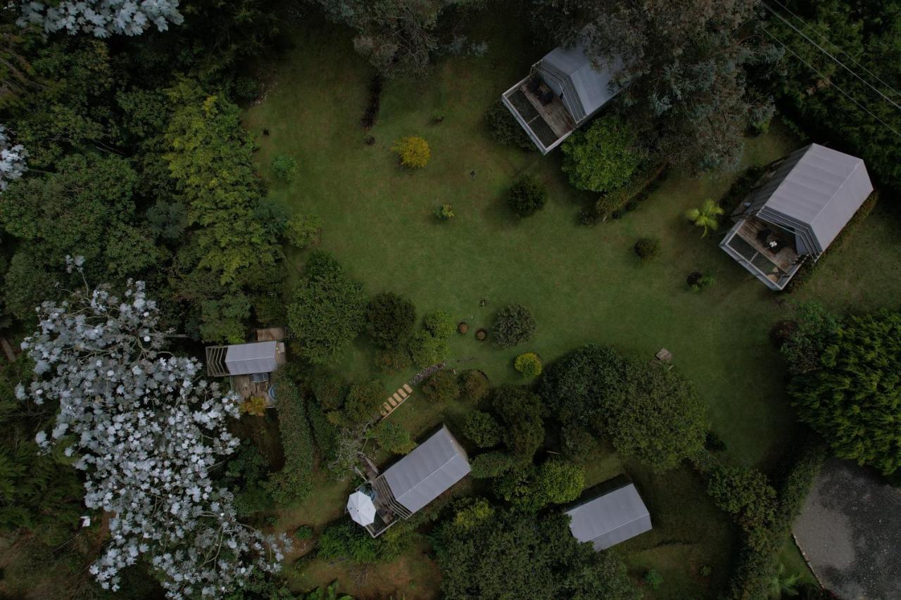 Teva Glamping & Retreat Hotel ริโอเนโกร ภายนอก รูปภาพ