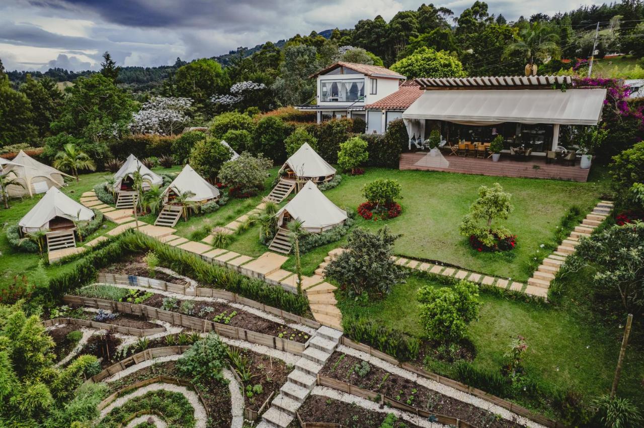 Teva Glamping & Retreat Hotel ริโอเนโกร ภายนอก รูปภาพ