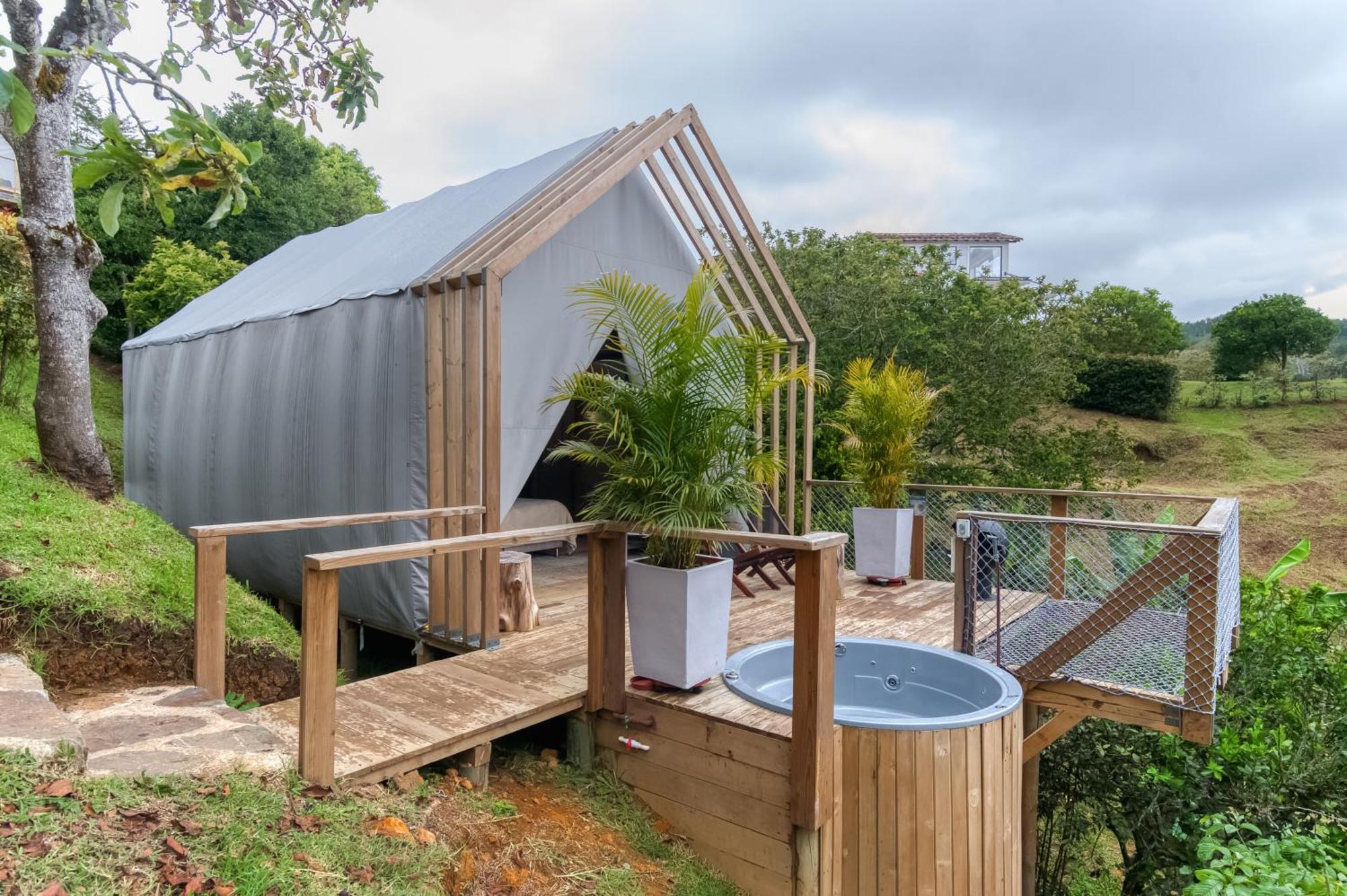 Teva Glamping & Retreat Hotel ริโอเนโกร ภายนอก รูปภาพ